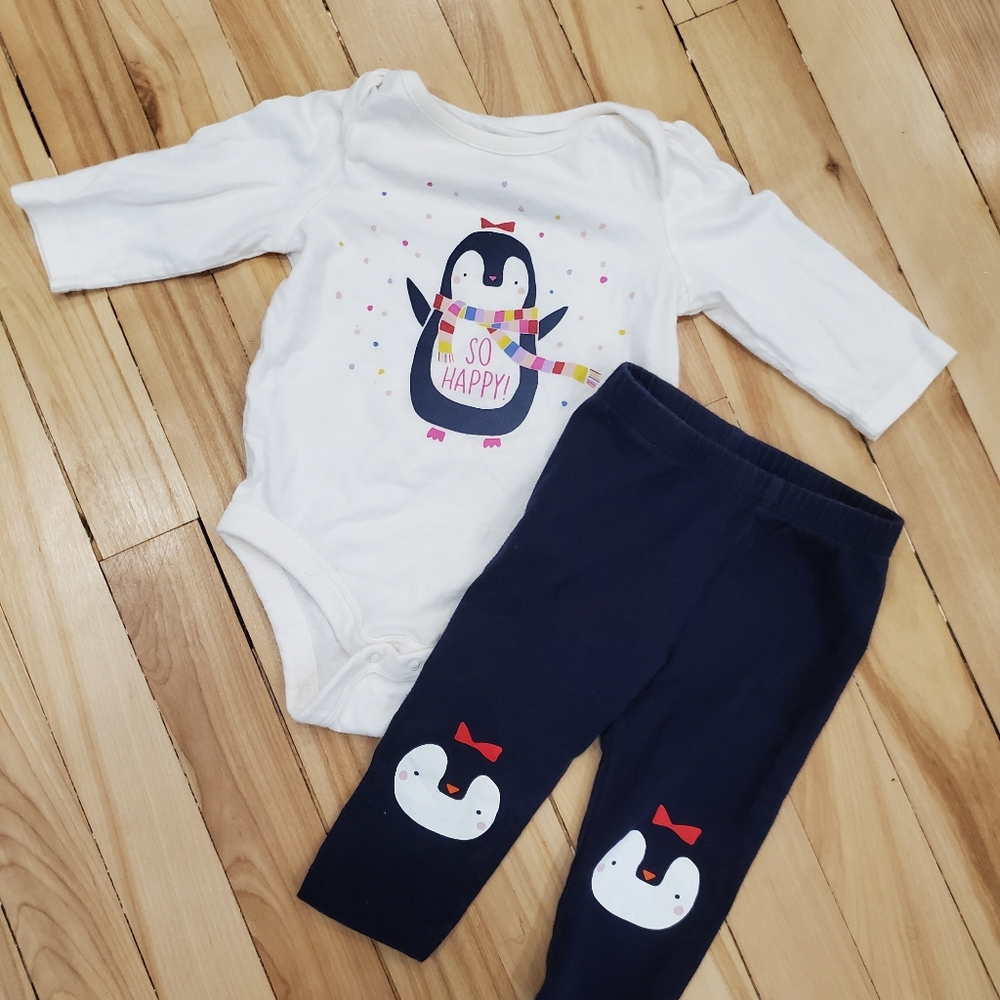 Penguin 3-6 month Girl's outfit - Picture 1 of 3